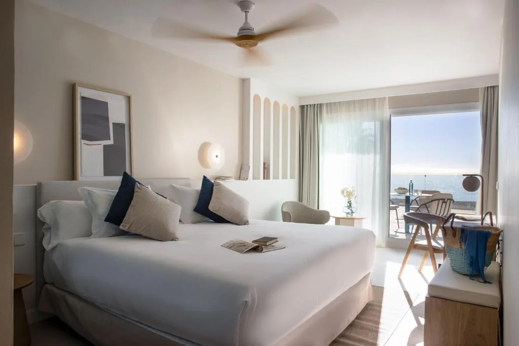 Suite con vista sul mare e sulla piscina — METT Marbella Estepona