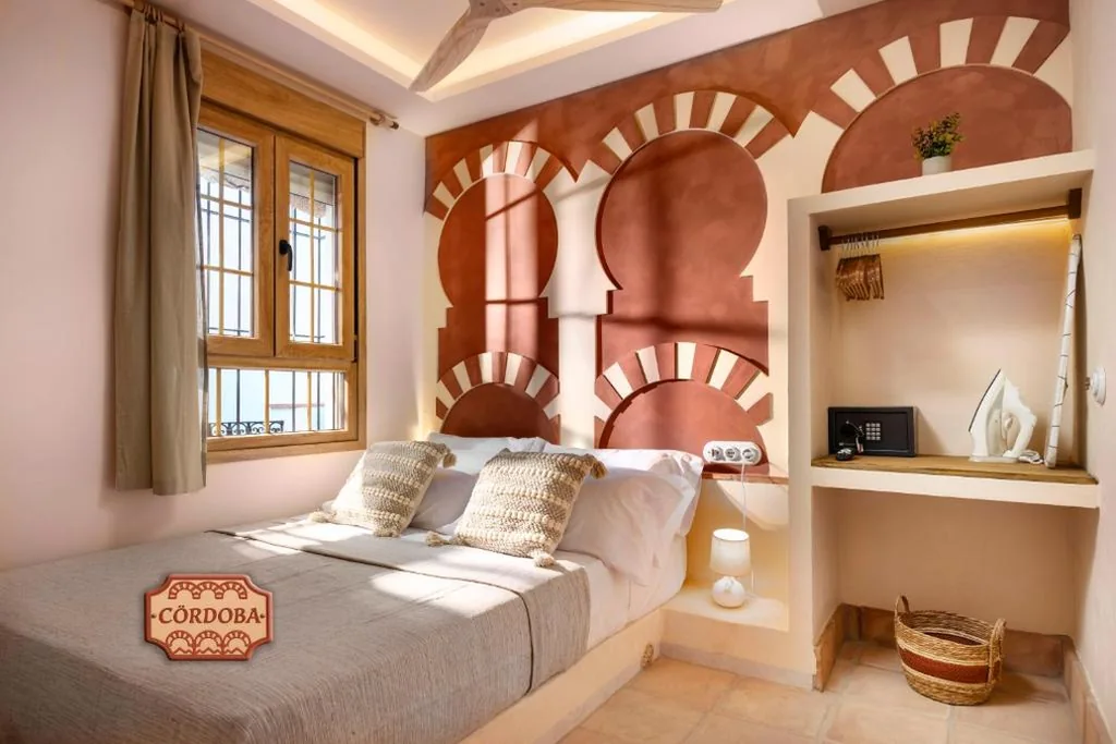 Typical Apartment with terrace Cordoba — Mi Andalusia Hotel Experience