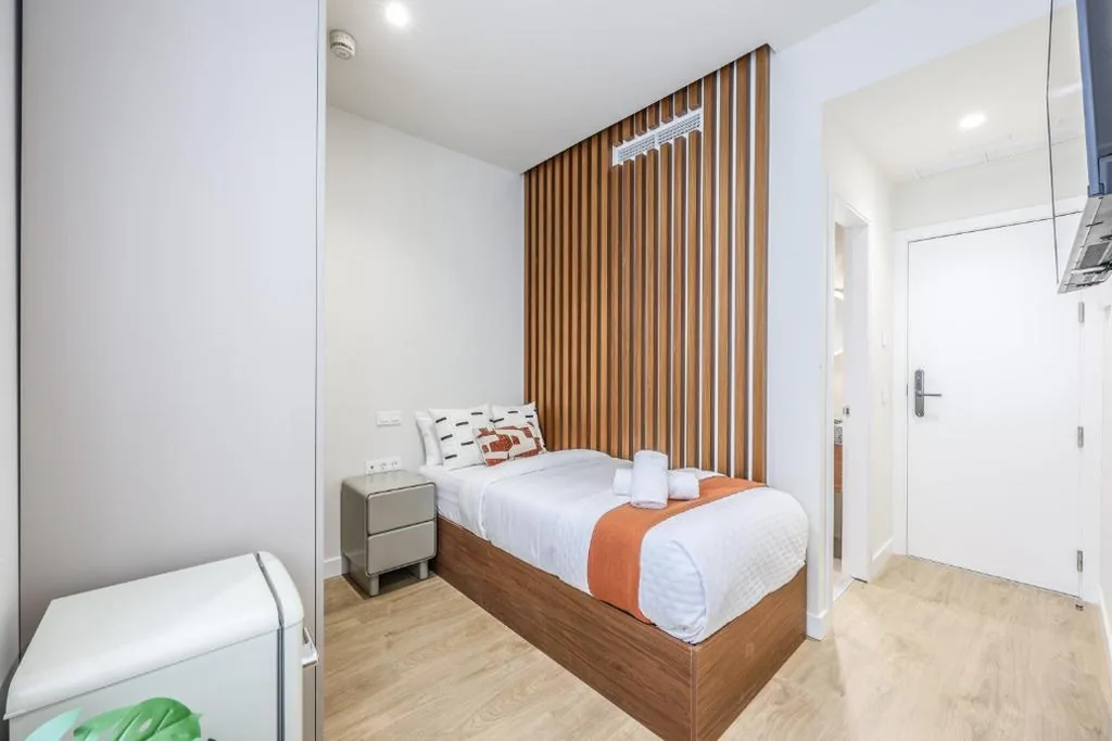 Quarto Individual — Mi Casa INN Madrid Castellana Norte