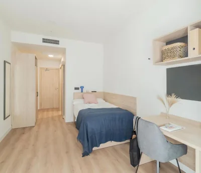Micampus Foronda 7 Student Residence — photo 7