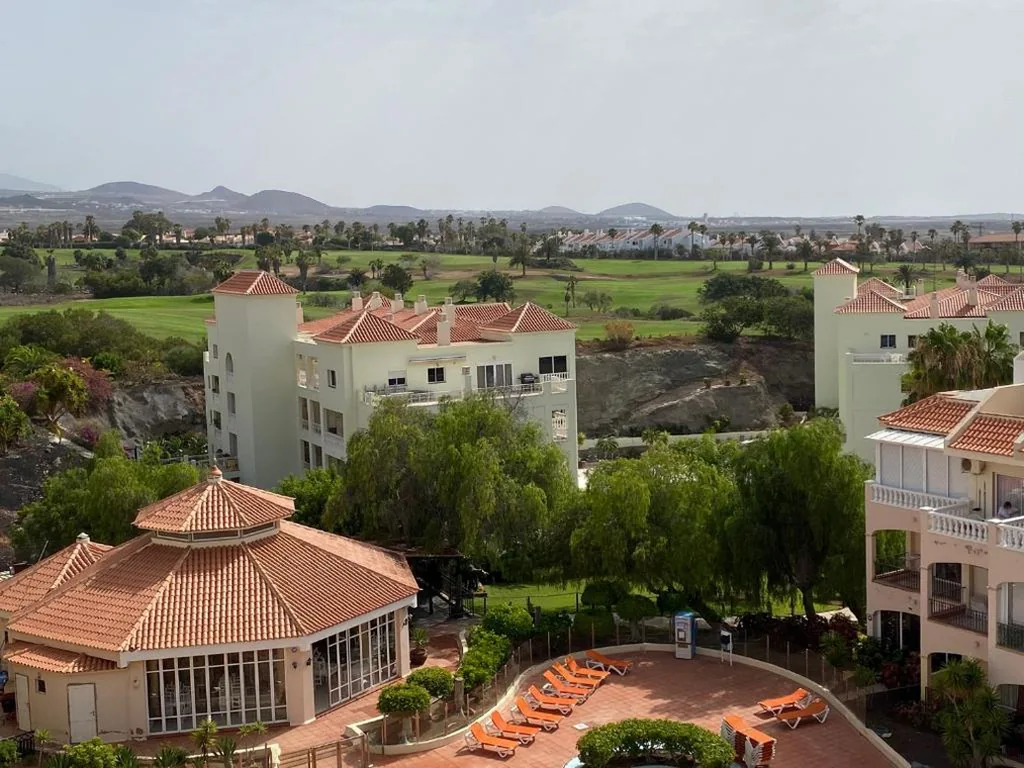Appartement met uitzicht op het zwembad — Michelangelo Resort Apartments