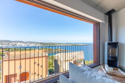 Milenial Immo Exclusive house with sea views Cadaqués — Foto 11