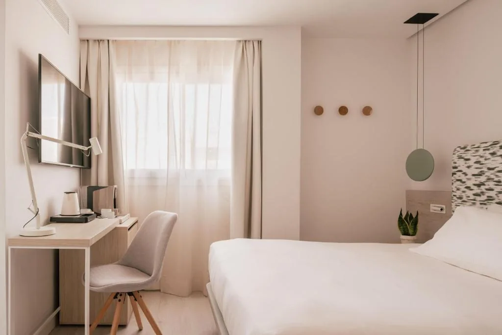 Habitación Individual Superior — MiM Mallorca member of Meliá Collection