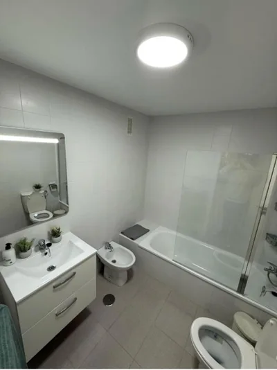 Mini Estudio LOVELY SEVILLA con cocina y baño compartido — 写真 7