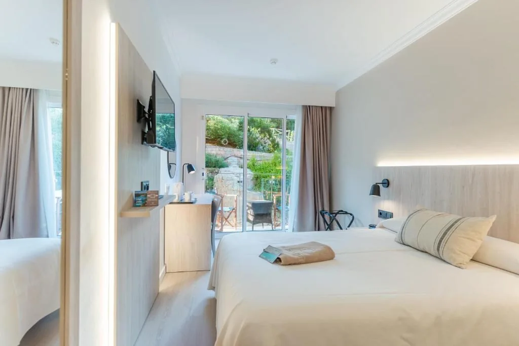 Habitación Doble - Uso individual — Minura Cala Galdana & Apartamentos d'Aljandar