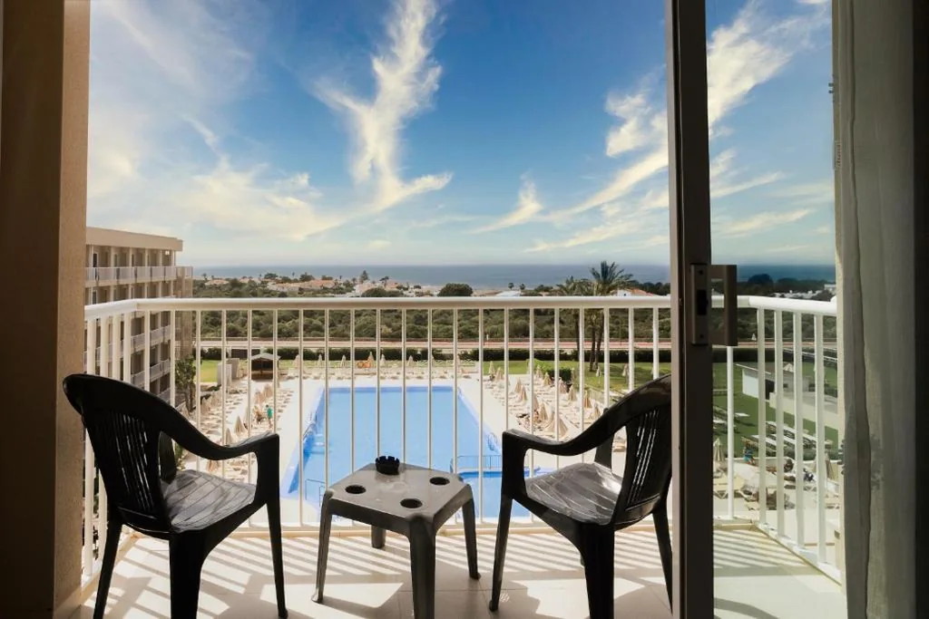 Quarto Duplo com Vista Mar (2 adultos) - 2 camas — Minura Sur Menorca