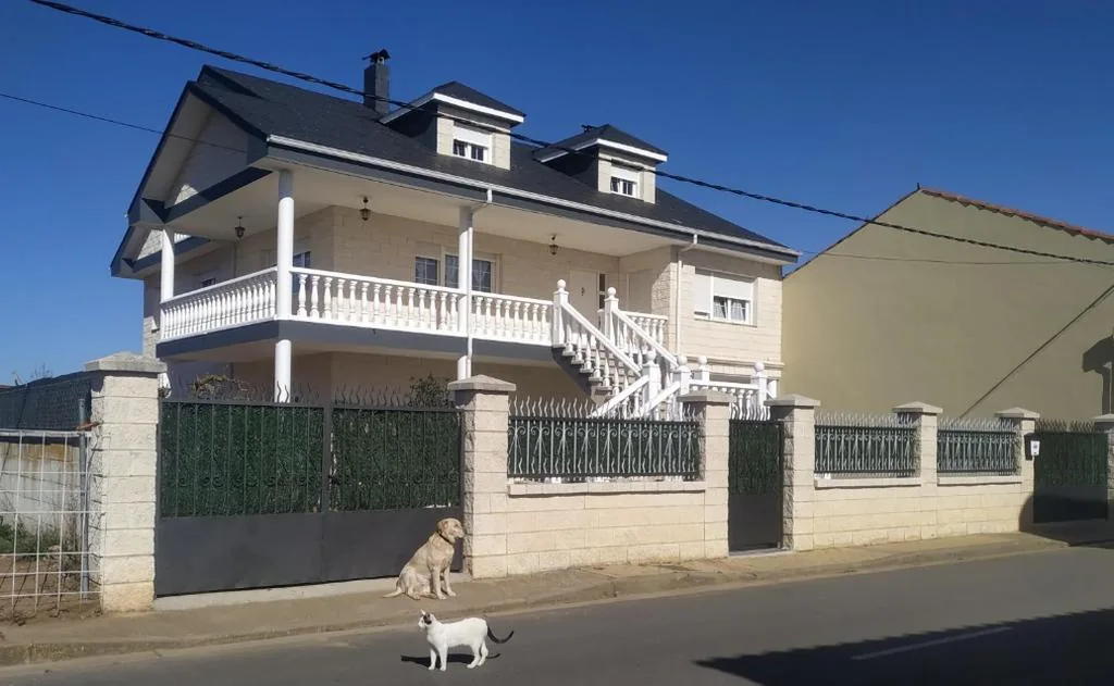 Casa con 4 camere da letto — Miradoralaribera Chalet rural
