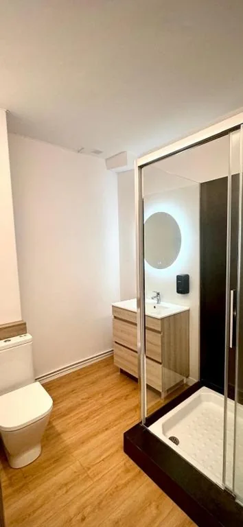 Camera Standard - 1 letto grande — Miramar Suites