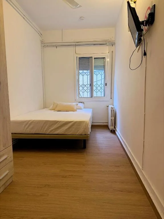 Doppelzimmer mit eigenem Bad — Miramar Viladecans