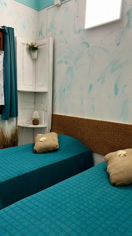 Habitación Doble con aseo compartido — Mírame Canarias