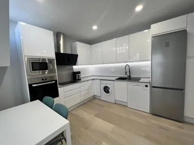Modern Duplex - Rooftop Terrace - 5 min to the Beach! — foto 8