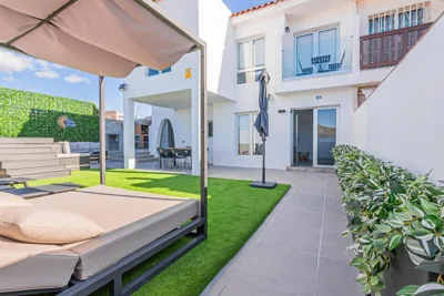 Modern house with sea views, pool and a chillout terrace — foto 12