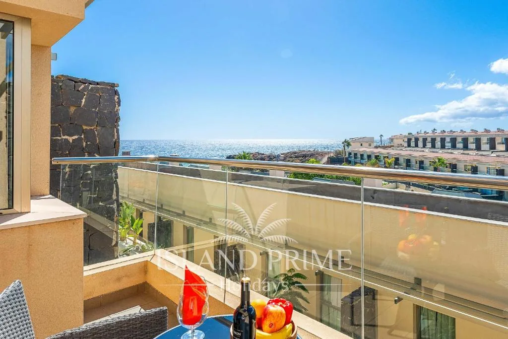 Haus mit 3 Schlafzimmern — Modern Townhouse in Seaside Complex in Amarilla Golf SBV48