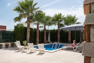 Modern villa with a private pool — foto 7