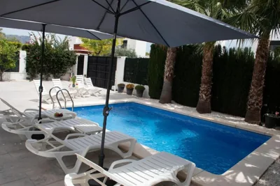 Modern villa with a private pool — foto 10