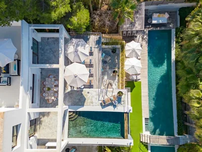 Modern Villa with Seaviews Sleeps 14 — foto 10