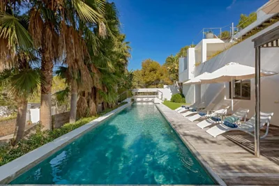 Modern Villa with Seaviews Sleeps 14 — foto 12