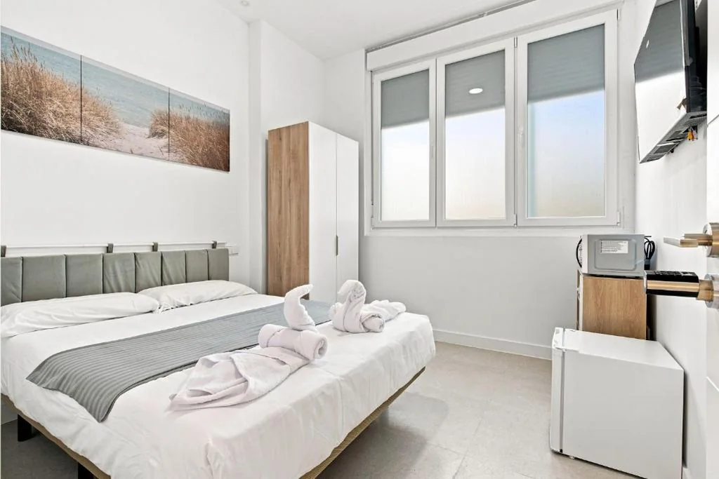 Deluxe-Zimmer — Modernas habitaciones con baño privado
