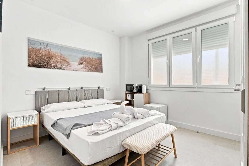 Deluxe-Doppelzimmer mit Dusche — Modernas habitaciones con baño privado