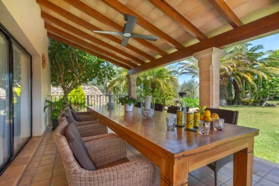 MOLINER PREMIUM VILLA by MAINVILLAS your home a 5-minute drive from LLenaire Beach — 写真 3