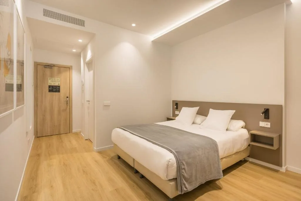 Estudio — Mon Suites Jardín de Ayora