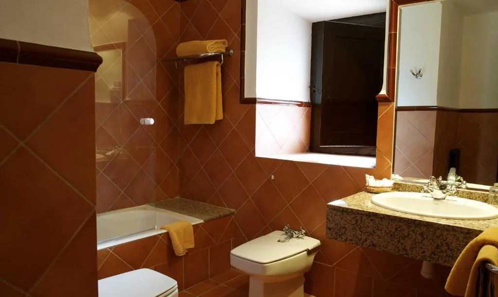 Chambre double - 1 ou 2 lits — Monasterio De Piedra