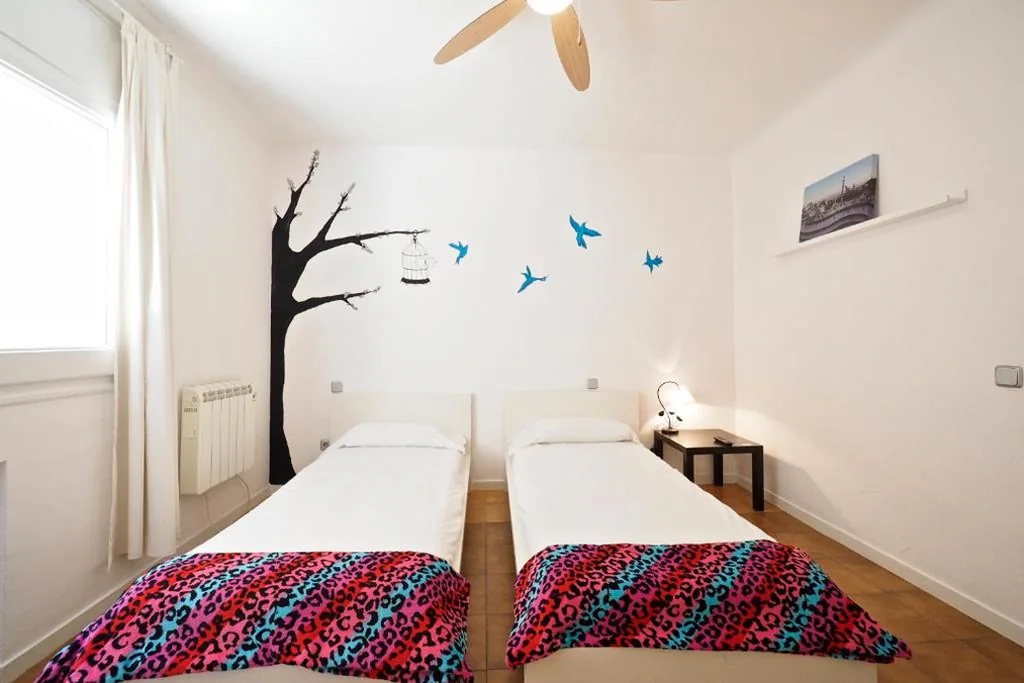 Habitación Doble - 2 camas — Monrooms Barcelona