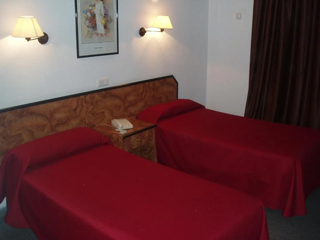 Doppelzimmer — Mont-Park