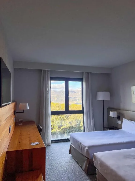 Habitación Doble con vistas a la montaña - 1 o 2 camas — Montanyà