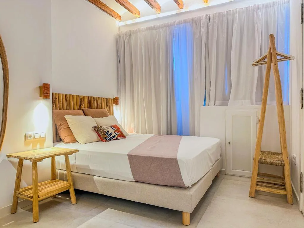 Standard Double Room - 1 or 2 Beds — Moona Hostal Altea