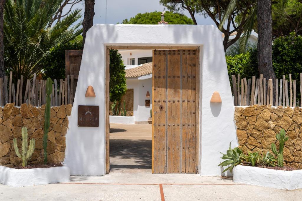 Moorea Boutique - Only Adults