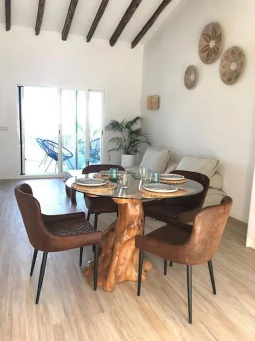 Casa de 2 dormitorios — MORAIRA, PRECIOSO ADOSADO al LADO DEL MAR