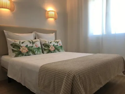 MORAIRA, PRECIOSO ADOSADO al LADO DEL MAR — foto 2