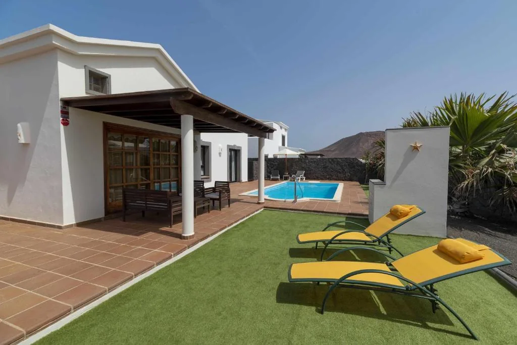 Villa Deluxe — Morning Star