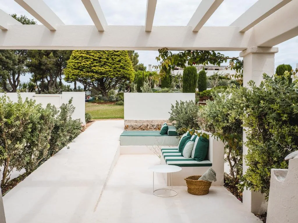 Habitación Doble con patio — Morvedra Nou Luxury Boutique Hotel - Adults Only