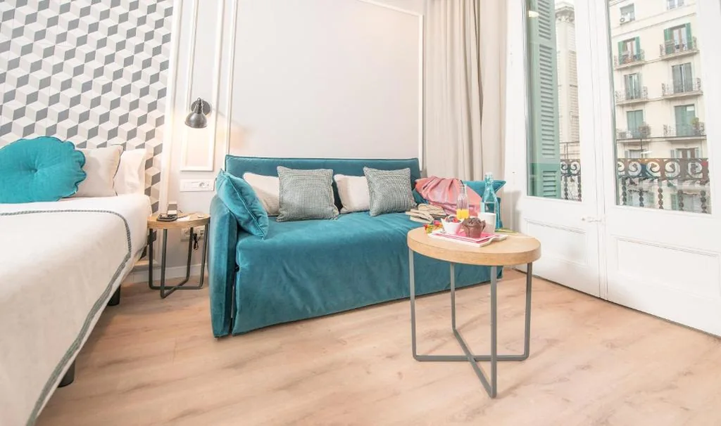 Suite Junior con balcón — Mosaic by Ona