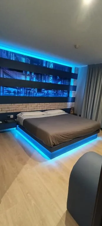 Quarto Duplo Deluxe — Motel Emporio