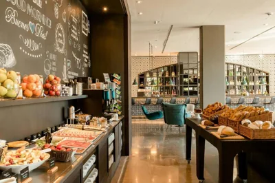 Motel One Barcelona-Ciutadella — foto 8