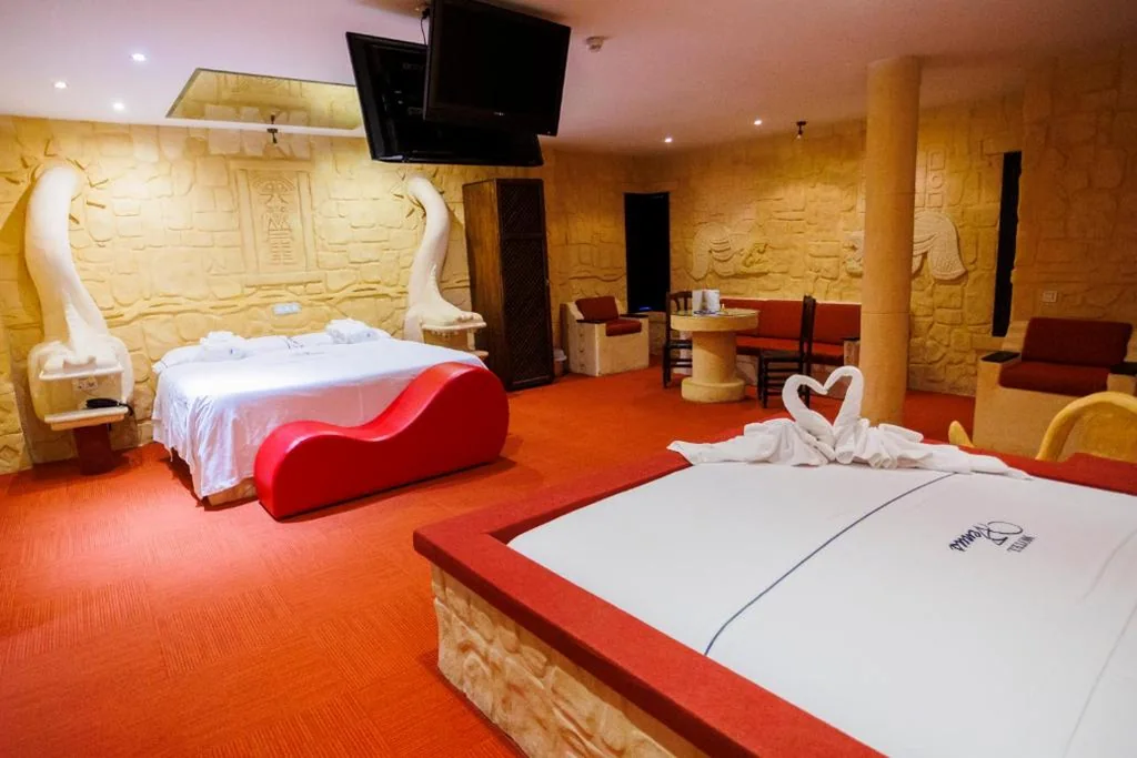 Suite Superior — Motel Venus Valladolid