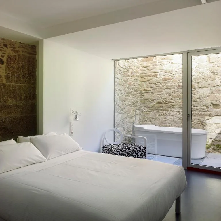 Habitación Doble con bañera — Moure Hotel