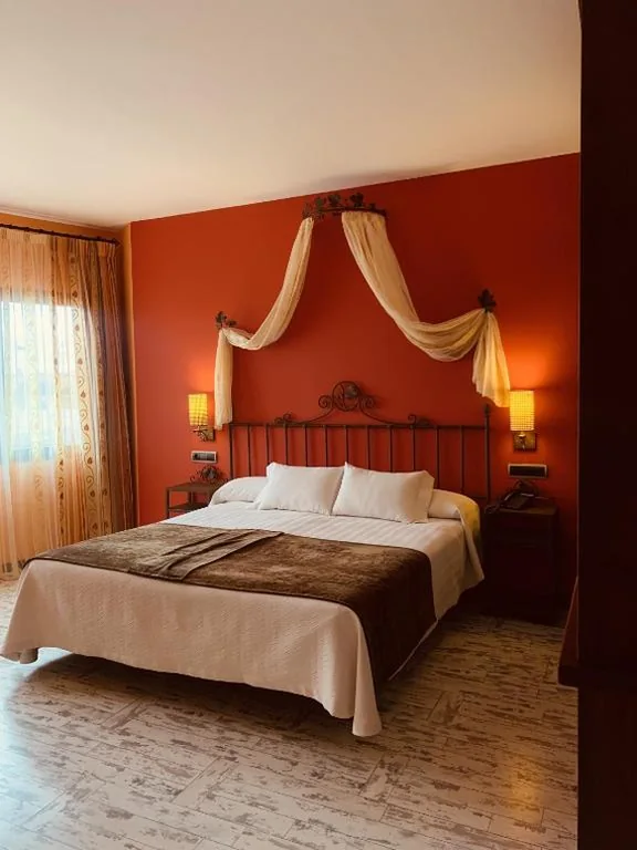 Suite — Moya Hotel Restaurante
