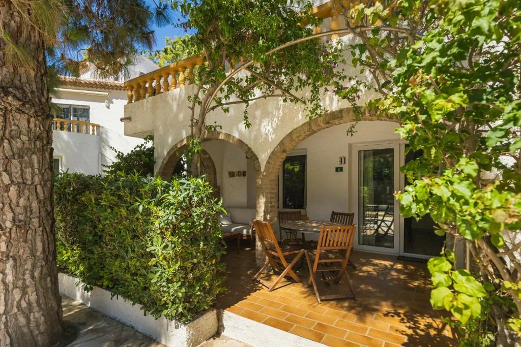 Apartamento com 2 quartos e vistas para a piscina — MR Hotelet de la Raconà & Apartments