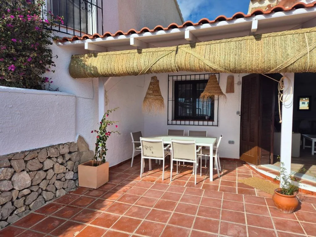 Villa com vistas para o mar — My Dream
