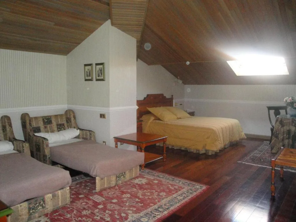 Habitación cuádruple — My Rooms City Hotel Camino de Santiago