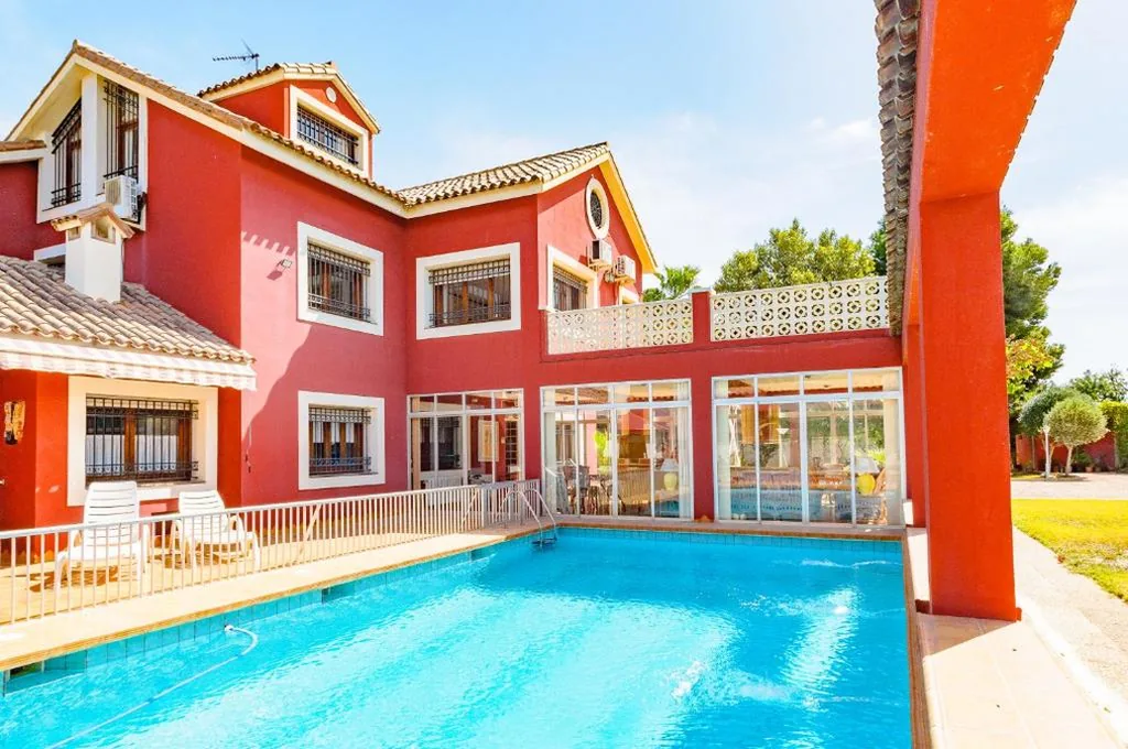 Villa — Myflats Villa Albufereta Hideaway
