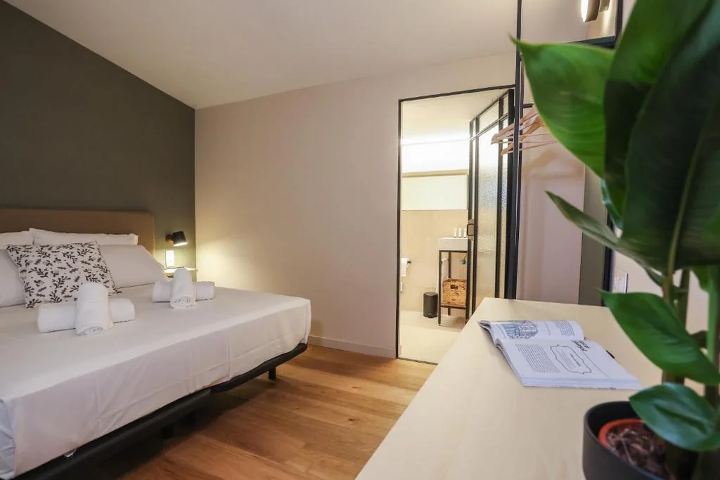 Habitación Doble Superior - 1 o 2 camas — Mythic Valencia