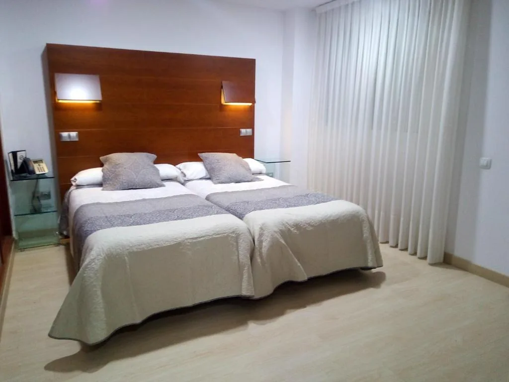 双人间（1 张或 2 张床） — Nap Hotel Oviedo