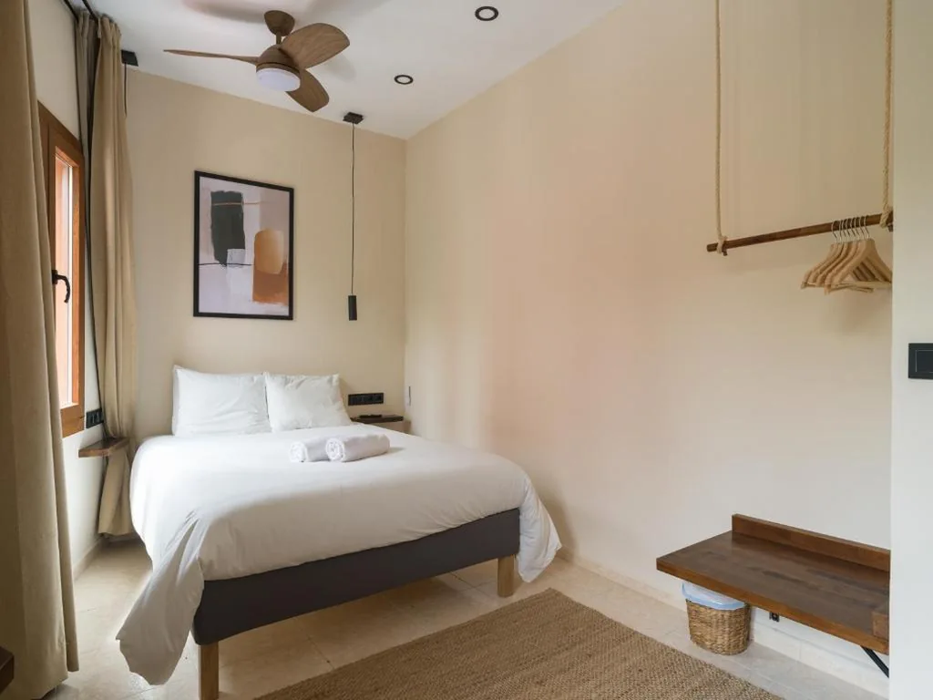 Quarto Duplo com casa de banho partilhada — Nara Private Rooms