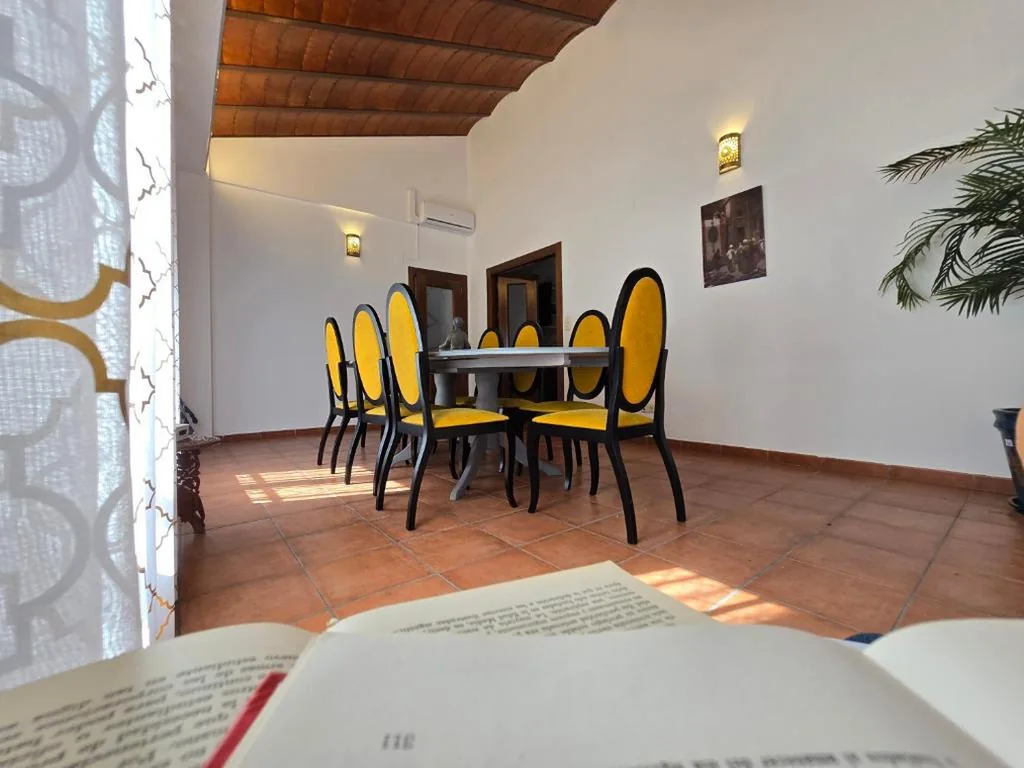 Maison de 6 chambres — Nasrid House - Casa amplia para 12 junto a San Nicolás, patio y aire acondicionado
