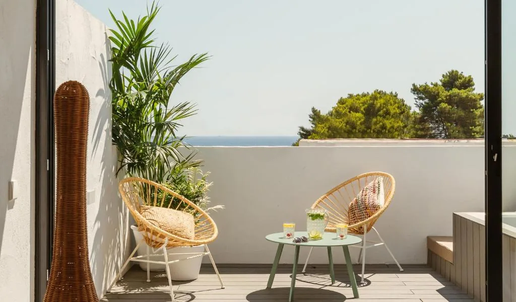 Habitación con terraza — Nativo Hotel Ibiza by NCalma Hotels